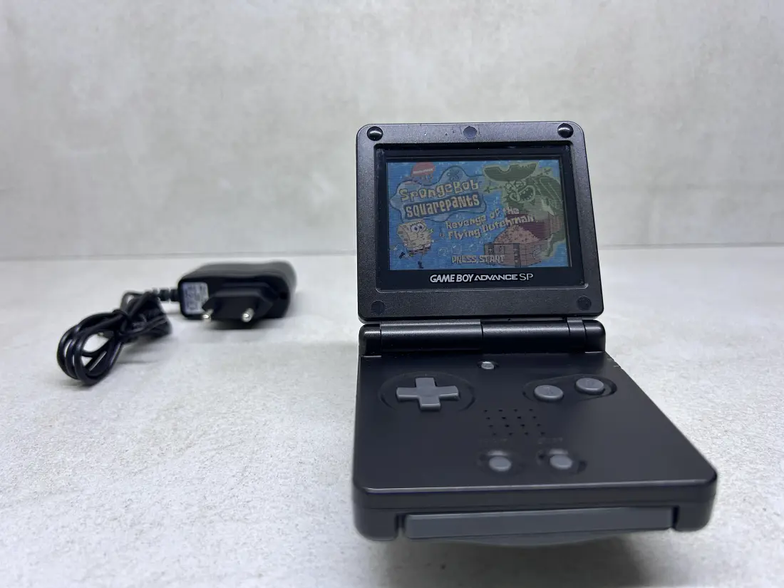 Nintendo Game Boy ADVANCE SP/ GBA SP 2004 / GameBoy BLACK