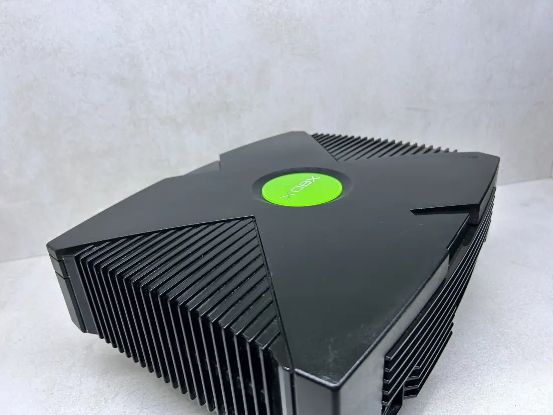 XBOX Classic > + Igra Halo / ODLICNO stanje