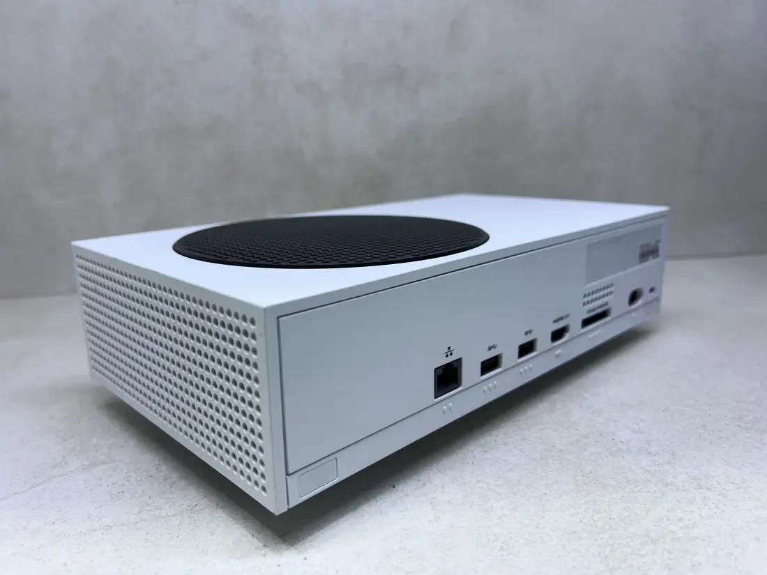 XBOX Series S > 512gb / Fortnite + Roblox … / + Kutija