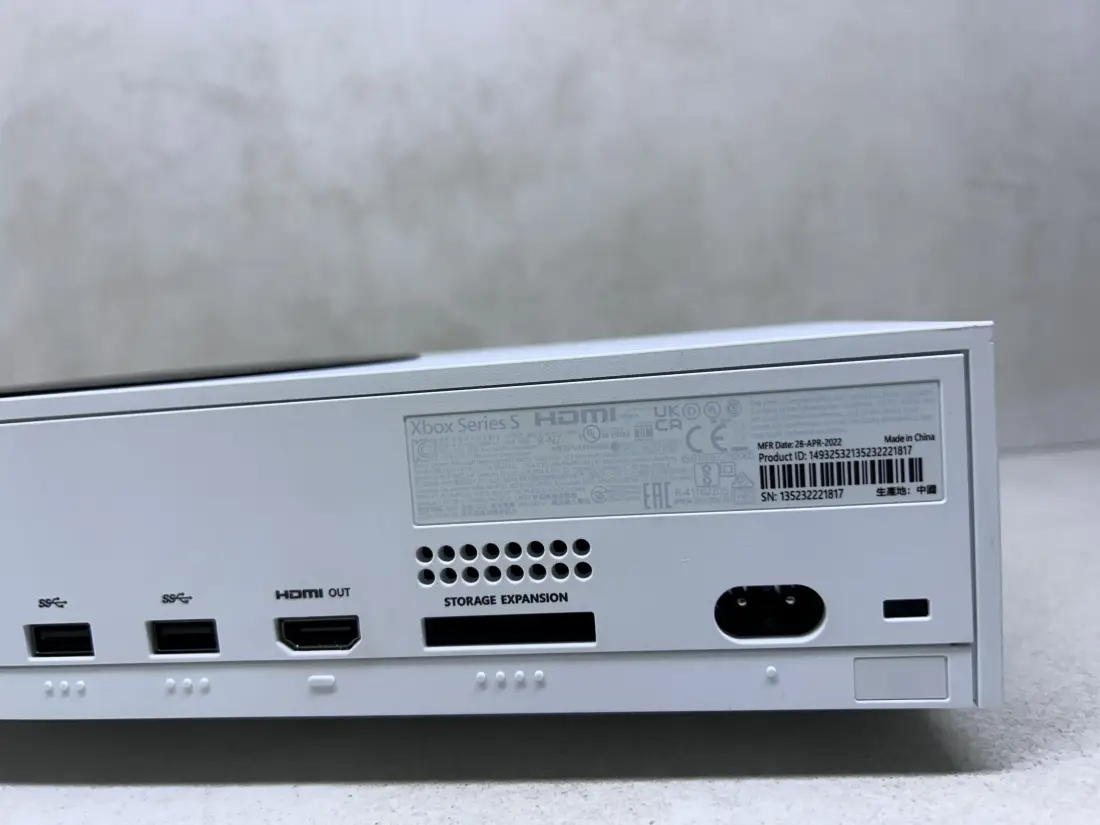 XBOX Series S > 512gb / Fortnite + Roblox … / + Kutija